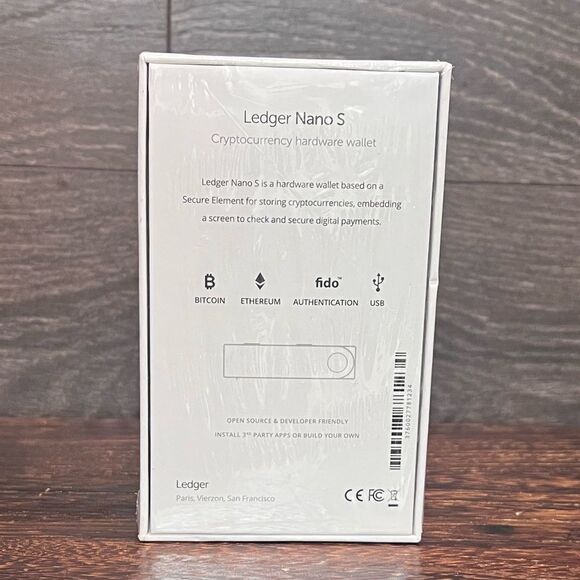 Ledger Nano S Crypto Black Wallet. Brand New and Factory Sealed! - Picture 3 of 13
